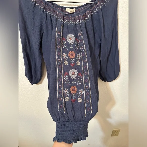 EDGE Embroidered Navy Off The Shoulder Peasant Blouse Top - Picture 3 of 6